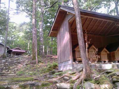 八川神社