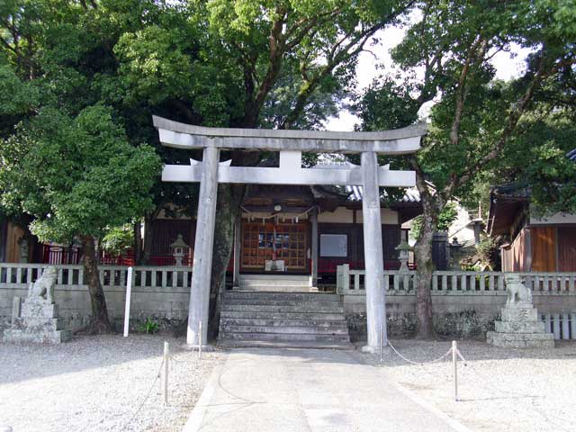 周参見王子神社